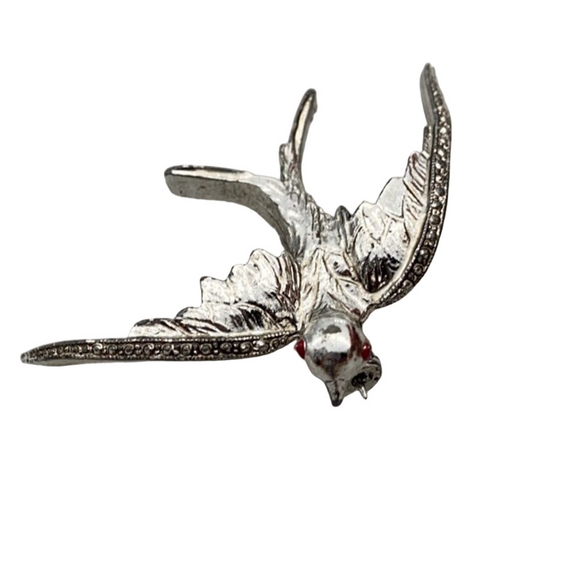 Jewelry - Vintage silver tone bird pin / brooch